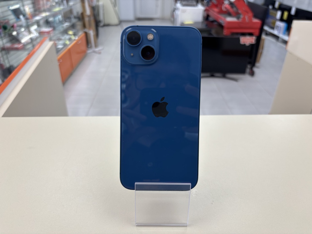 Смартфон Apple iPhone 13 128Gb
