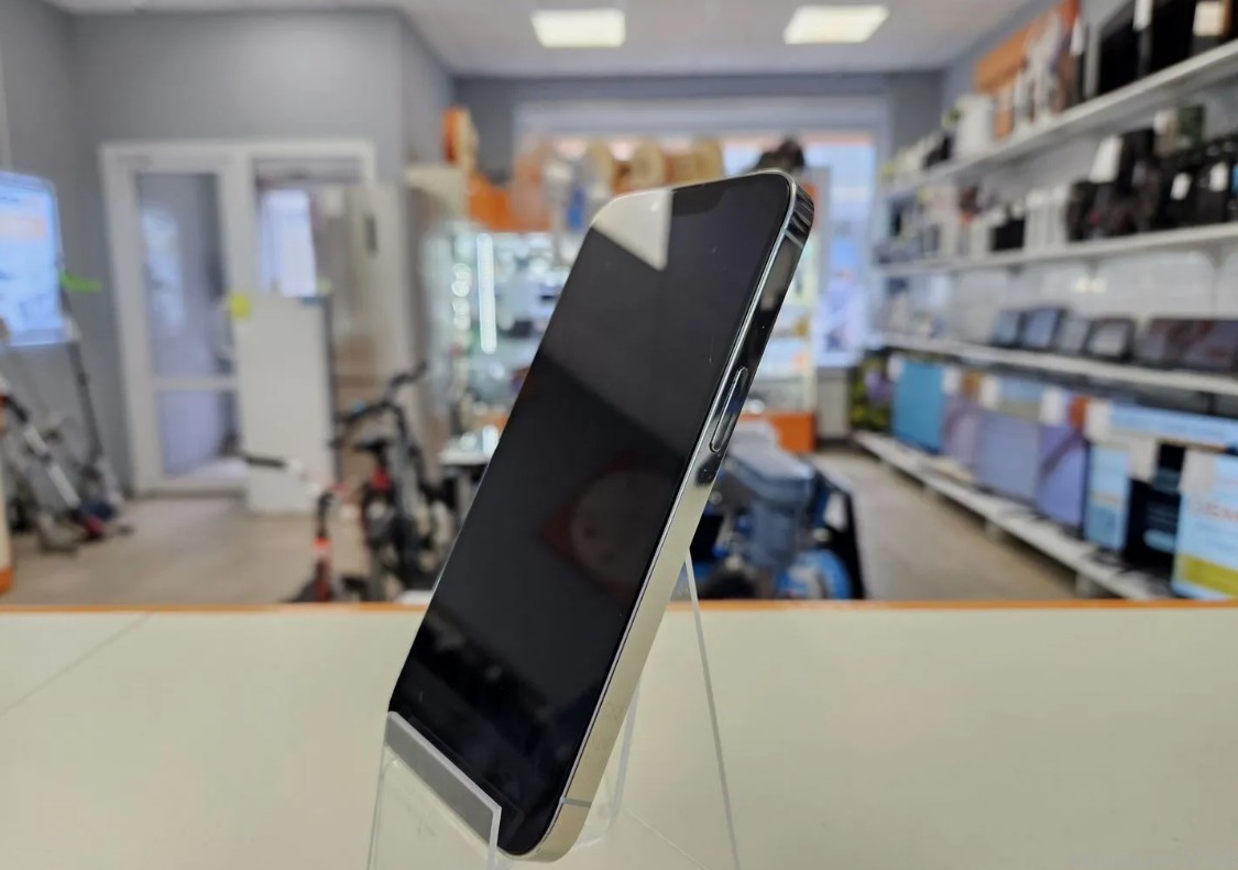 Смартфон Apple iPhone 13 Pro 128Gb