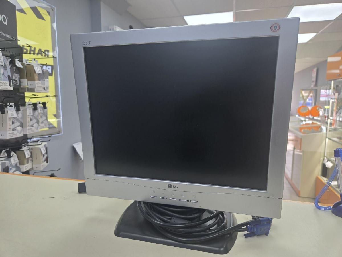Монитор LG 1752S
