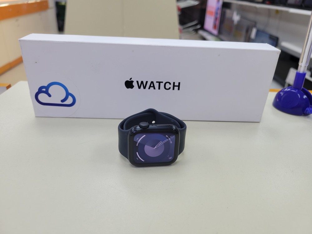 Смарт-часы Apple Watch SE 2022 40mm