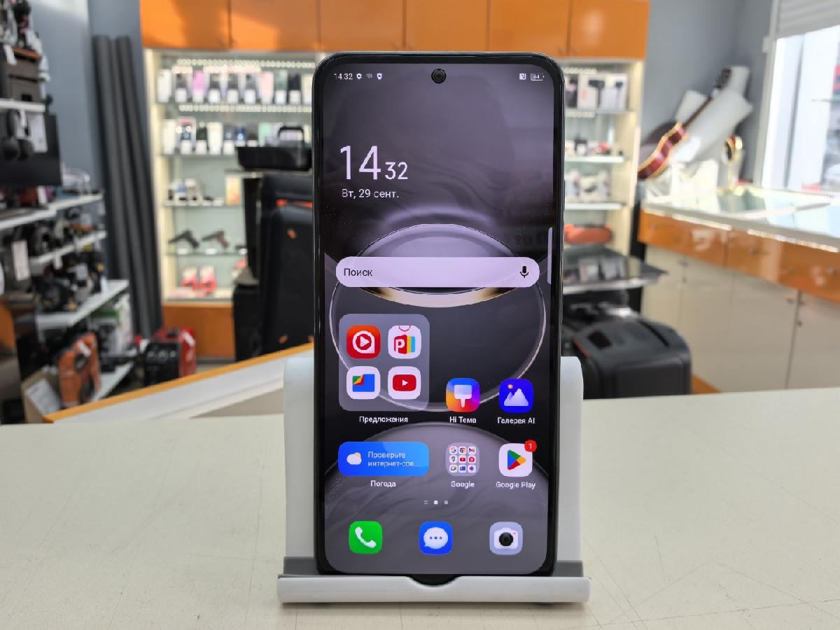 Смартфон Tecno SPARK 30 PRO 8/256