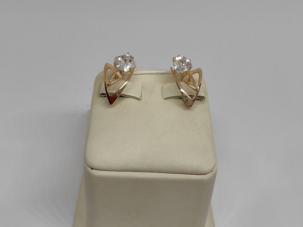 СКМ585 СЕРЬГИ С КАМНЕМ (Au 585)