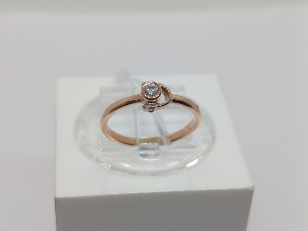 КОЛКМ585 КОЛЬЦО С КАМНЕМ (Au 585)