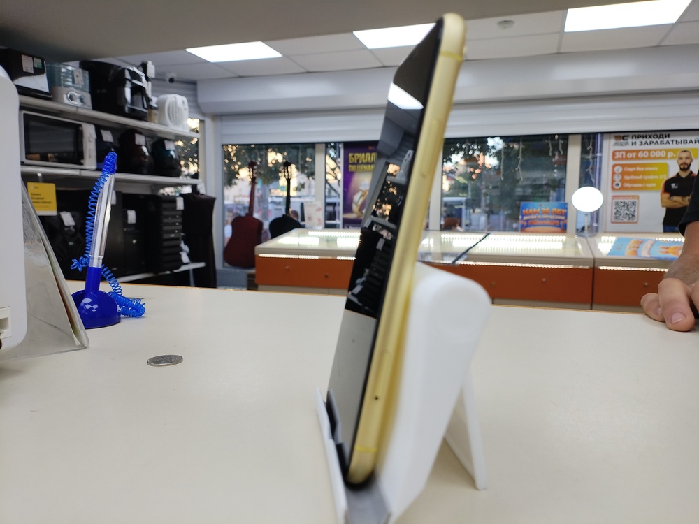Смартфон Apple iPhone 11 64Gb