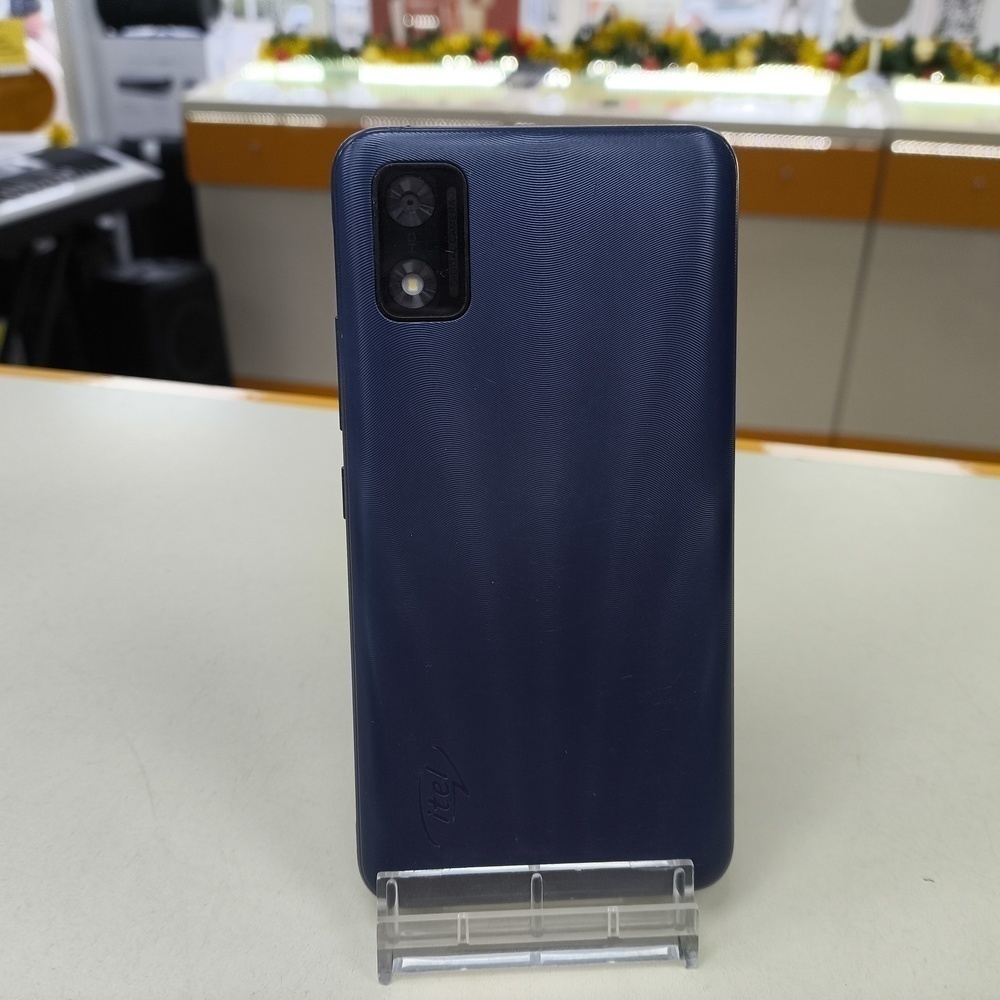 Смартфон Itel A17