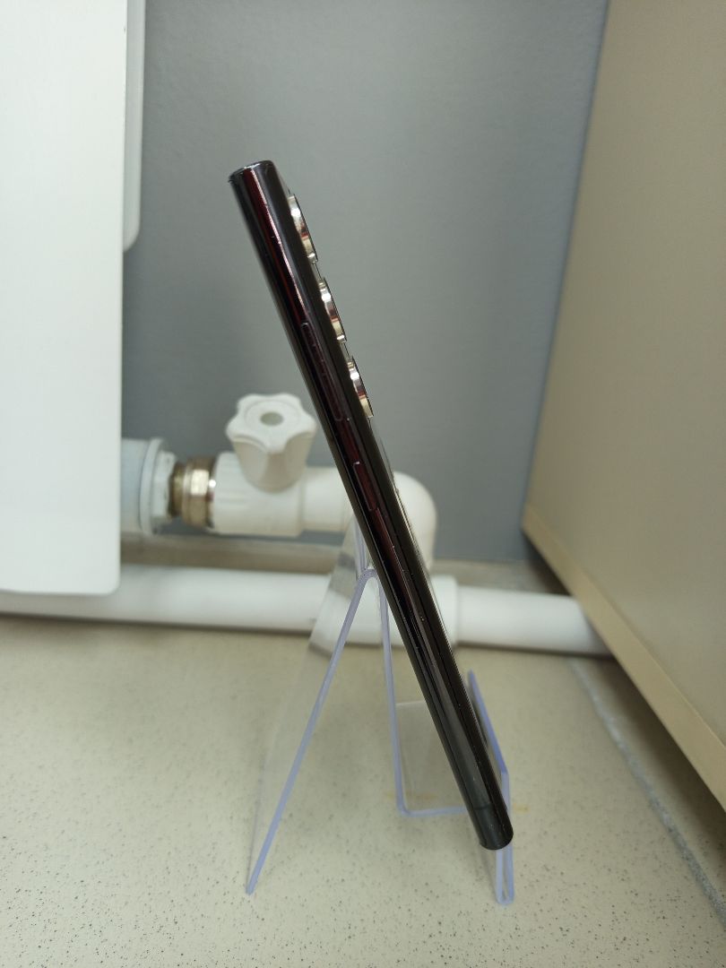 Смартфон Samsung Galaxy S22 Ultra 12/512