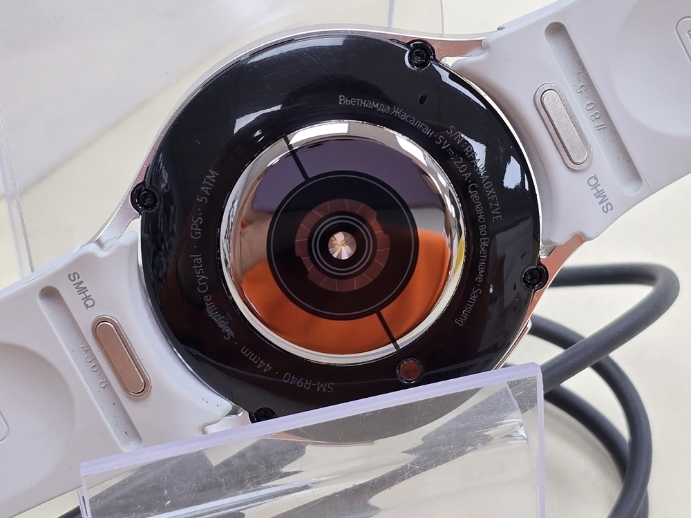 Смарт-часы Samsung Galaxy Watch 6 44mm