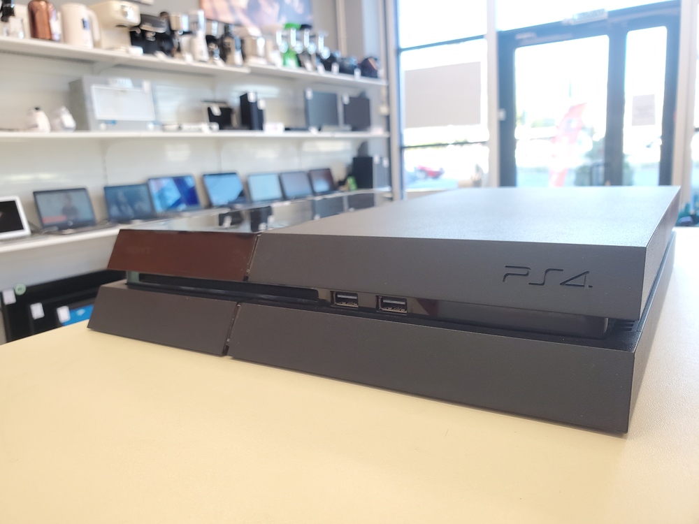 Игровая приставка PlayStation 4 FAT 500GB