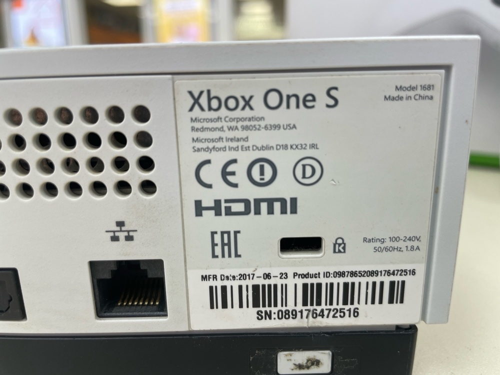Игровая приставка Xbox One S 500Gb