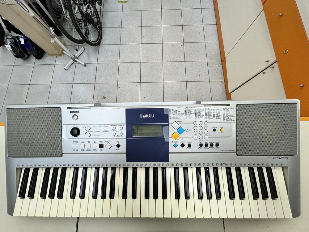 Синтезатор Yamaha E323