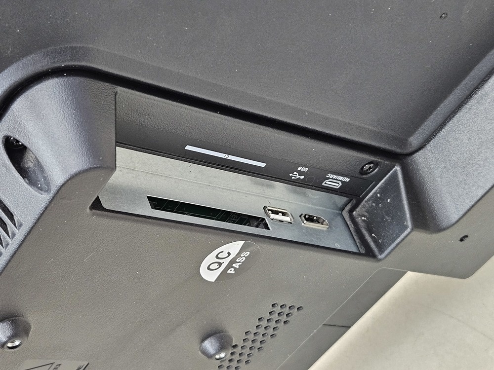 LED Телевизор Dexp H24E7000E