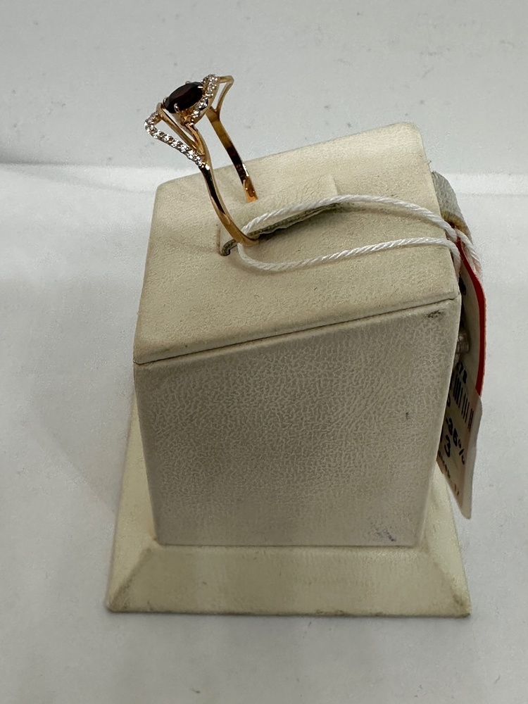 КОЛКМИ585 КОЛЬЦО С КАМНЯМИ (Au 585)