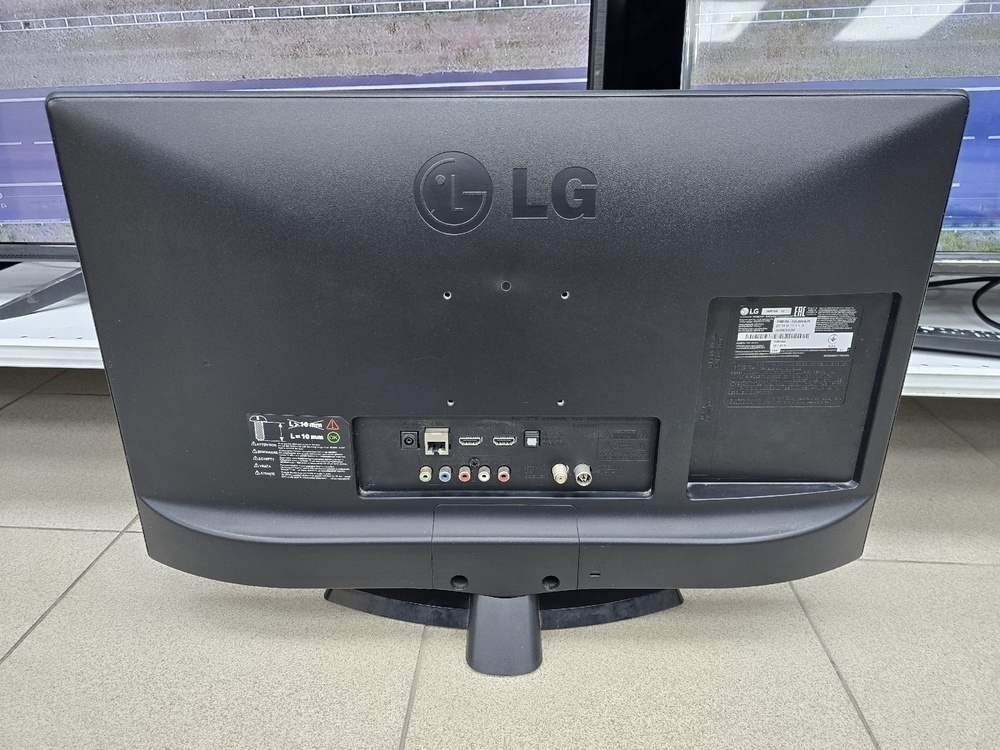LED Телевизор LG 24MT49S-PZ