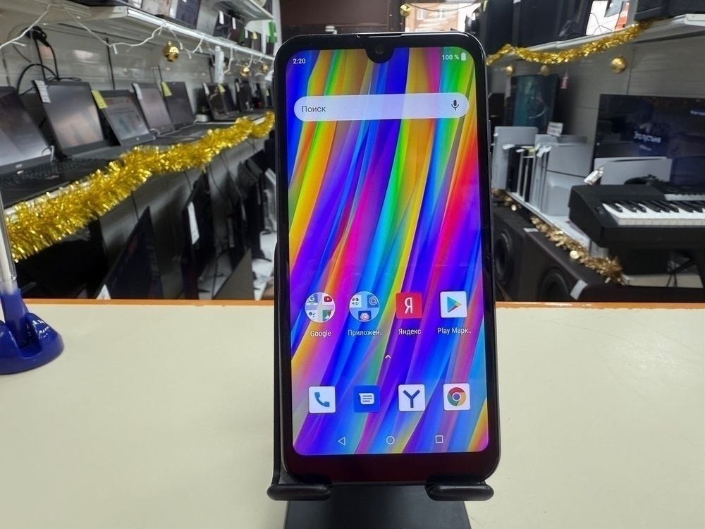 Смартфон Texet TM-5702