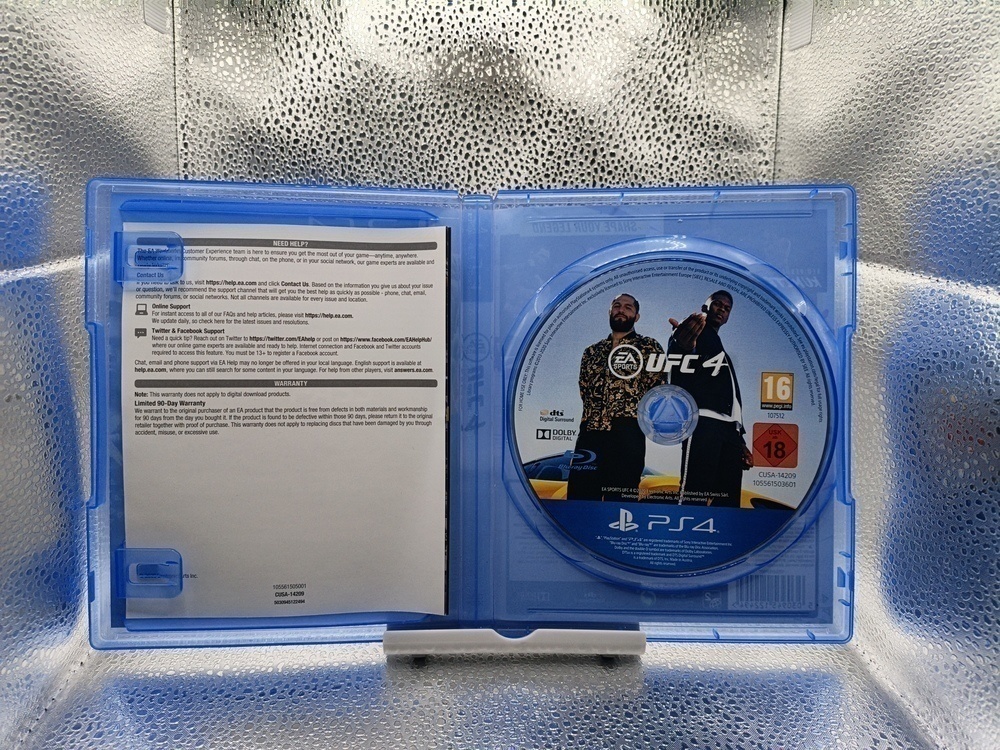 Игра Playstation 4 UFC 4