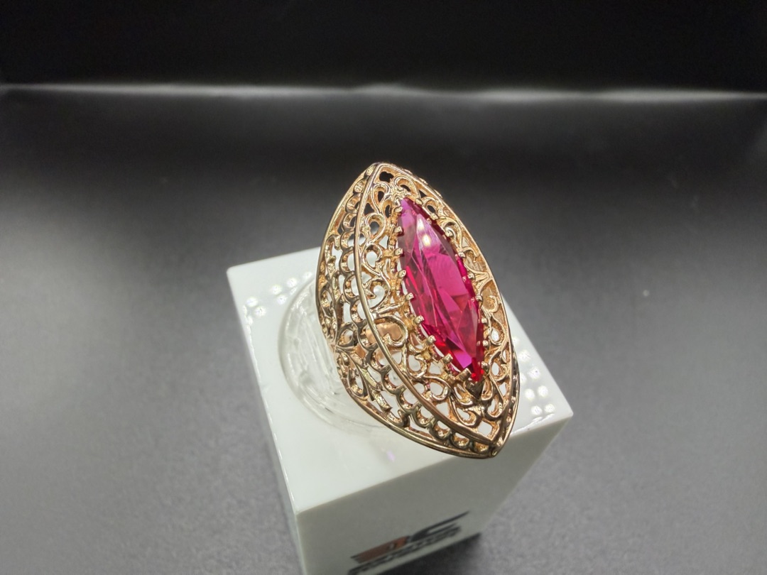 КОЛКМ585 КОЛЬЦО С КАМНЕМ (Au 585)