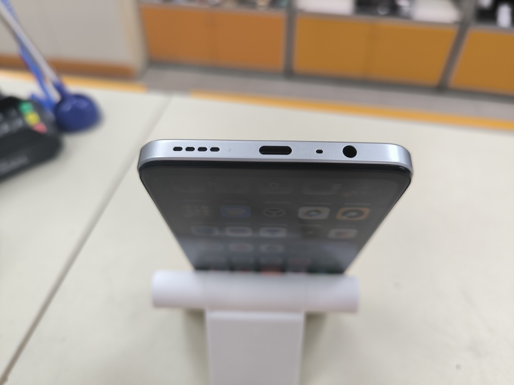 Смартфон Realme P3 Lite 8/256