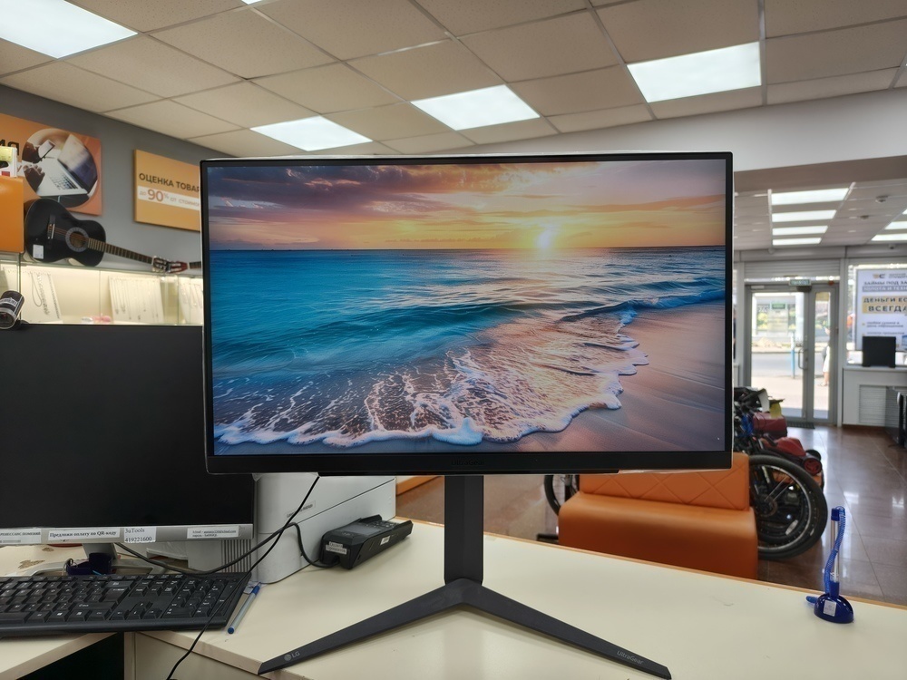 Монитор LG 27GS75Q