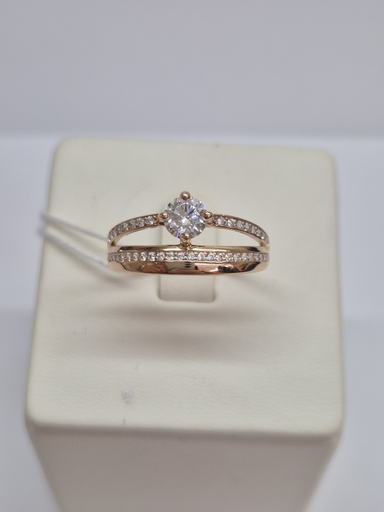 КОЛКМИ585 КОЛЬЦО С КАМНЯМИ (Au 585)