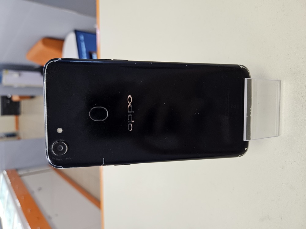 Смартфон Oppo F5 4/32
