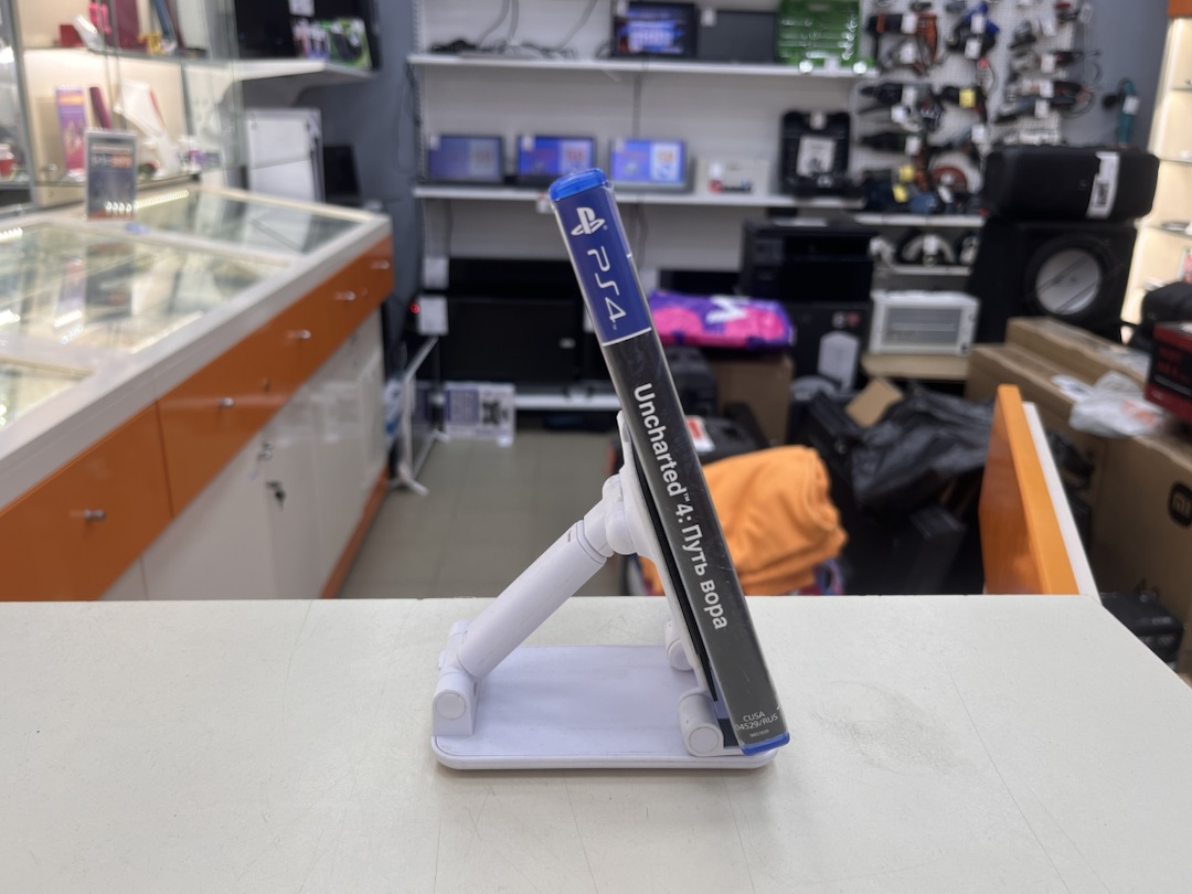 Игра Playstation 4 Uncharted: Путь вора