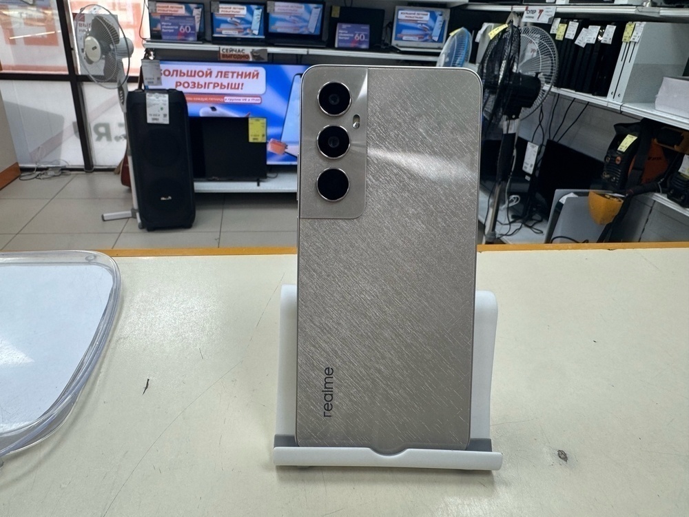 Смартфон Realme C65 6/128
