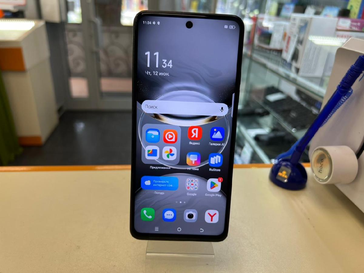 Смартфон Tecno SPARK 30 8/256