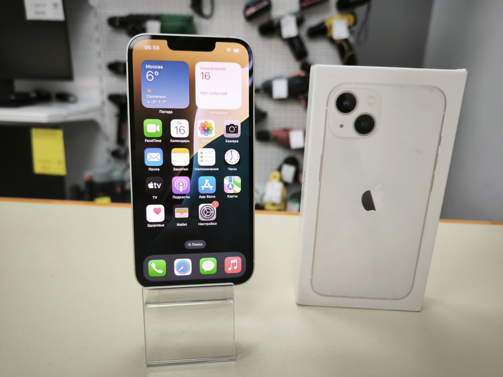 Смартфон Apple iPhone 13 128Gb