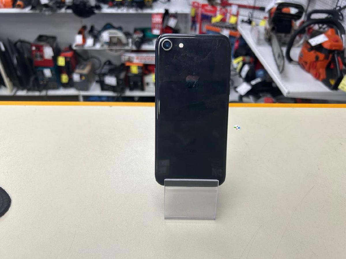 Смартфон Apple iPhone 8 64Gb
