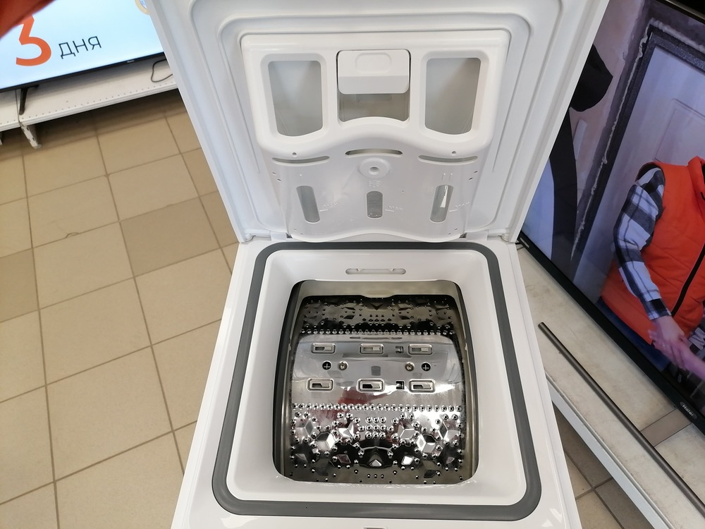 Стиральная машина Midea mfe05w80b/w-ru