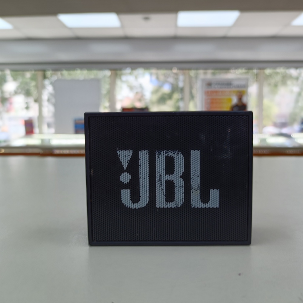 Портативная акустика JBL GO