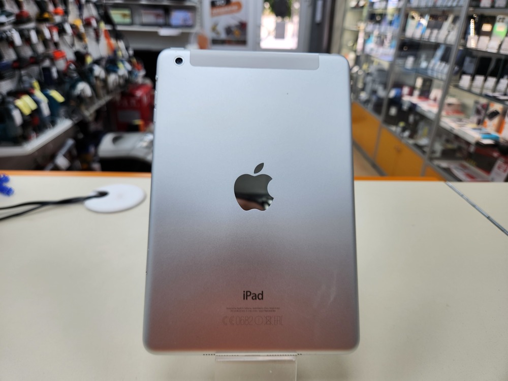 Планшет iPad MINI 16GB