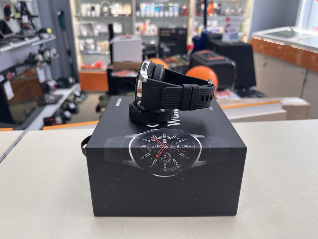 Смарт-часы Samsung Galaxy Watch 46mm