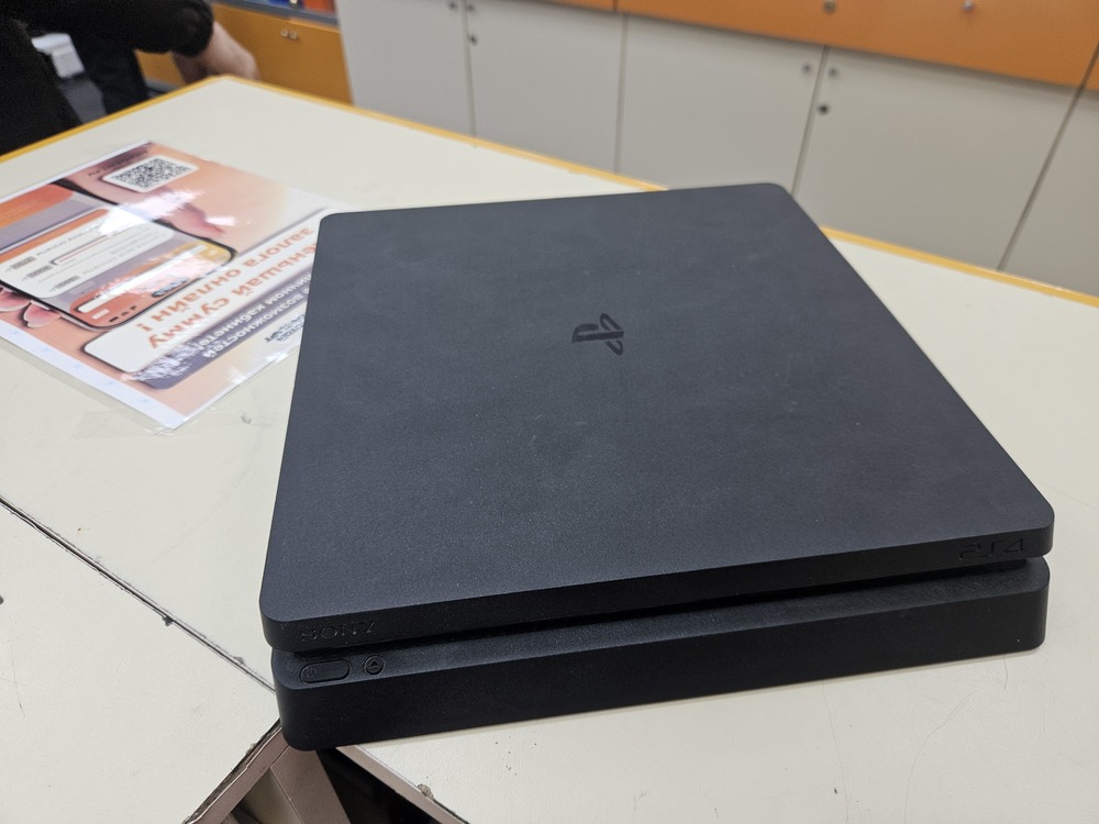 Игровая приставка PlayStation 4 Slim 1Tb
