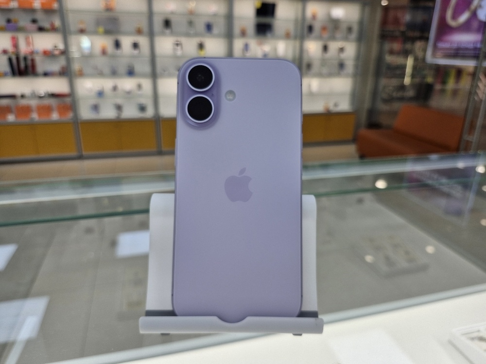 Смартфон Apple Iphone 17 256Gb