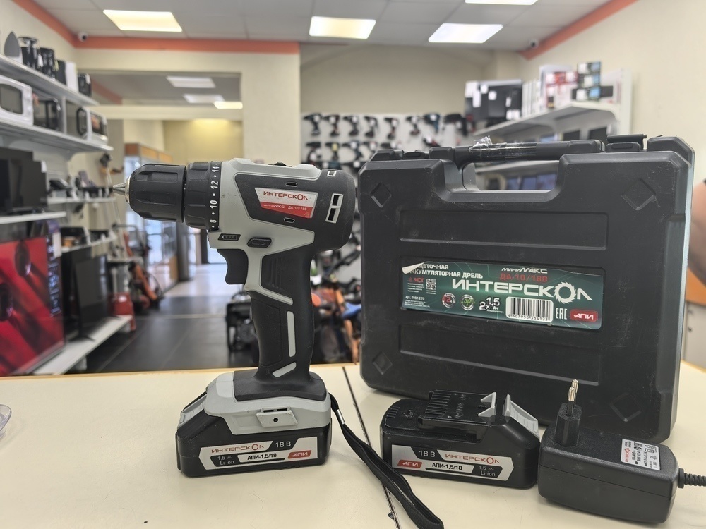 Шуруповерт Интерскол ДА 10-18В АПИ