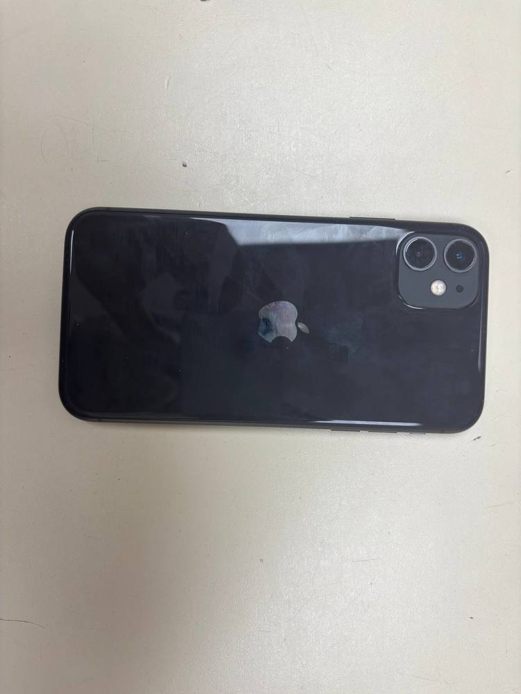 Смартфон Apple iPhone 11 64Gb