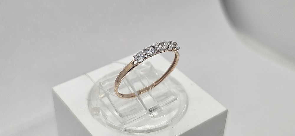 КОЛЬЦО С КАМНЯМИ (Au 585)