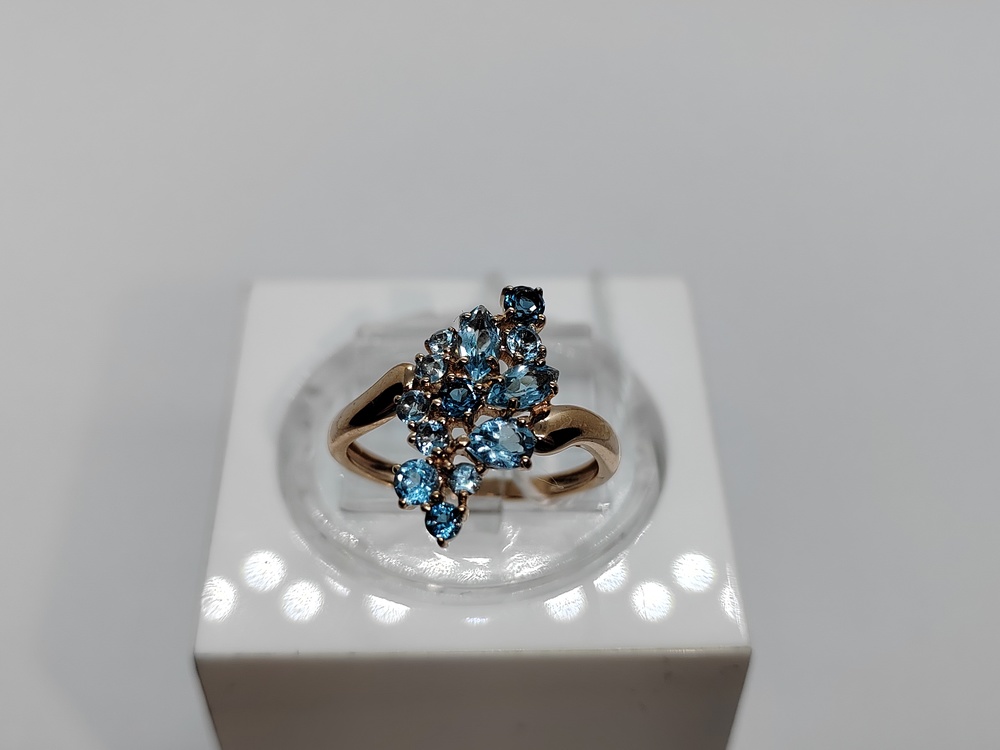 КОЛКМИ585 КОЛЬЦО С КАМНЯМИ (Au 585)