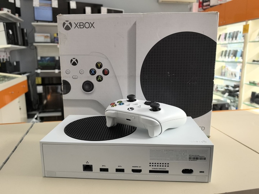 Игровая приставка Xbox Series S 512Gb SSD Игровая приставка Xbox Series S 512Gb SSD
