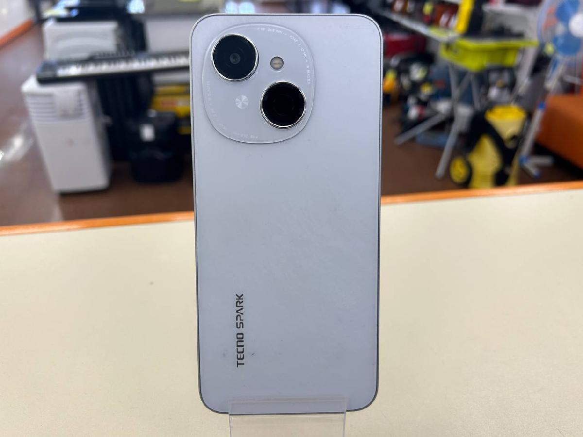 Смартфон Tecno Spark Go1 4/128
