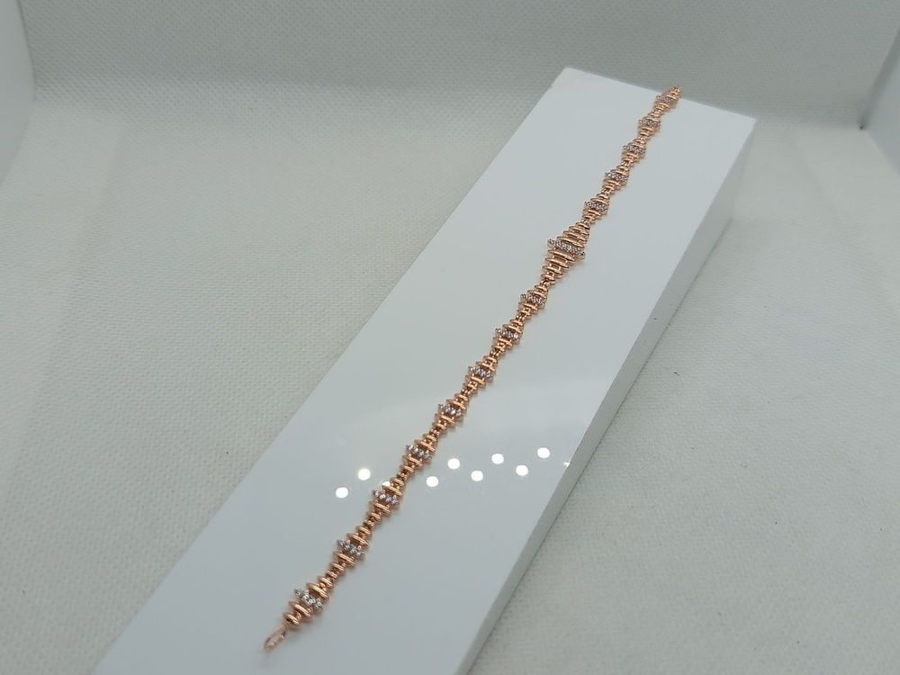 Б585 БРАСЛЕТ С КАМНЯМИ (Au 585)