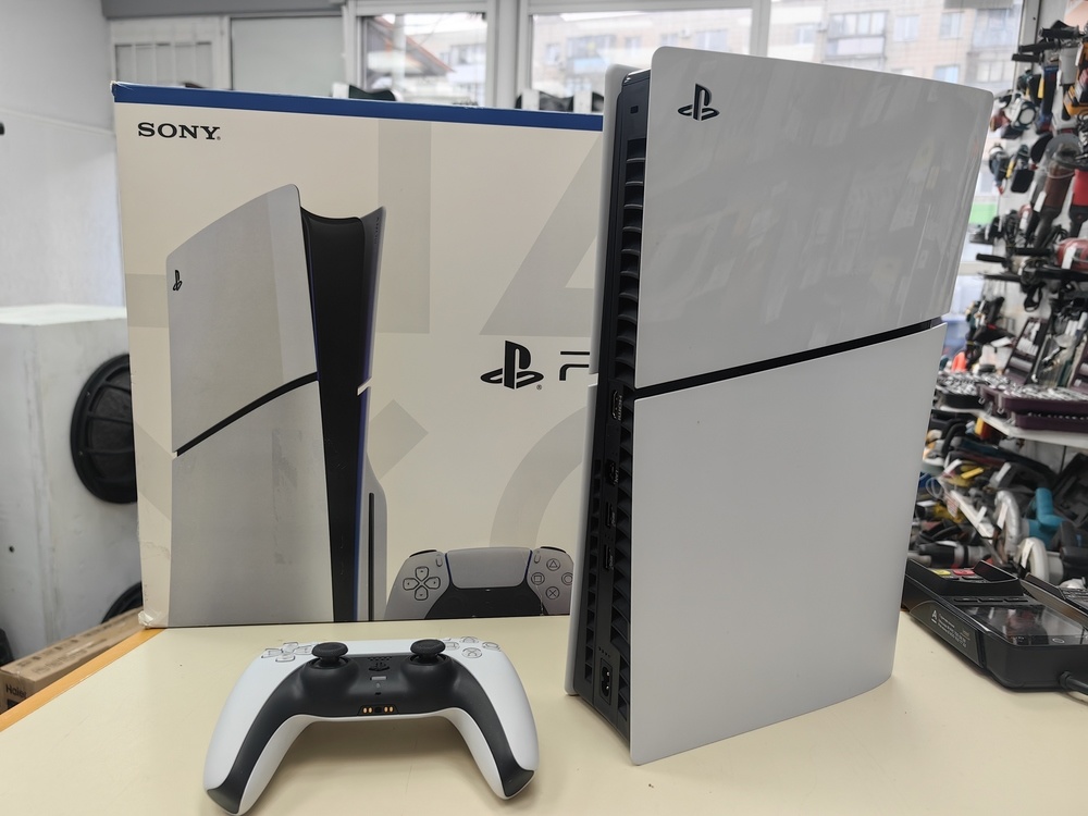 Игровая приставка PlayStation 5 Slim 1TB (С дисководом)