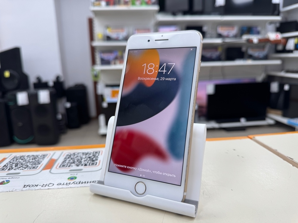 Смартфон Apple iPhone 7 Plus 32Gb