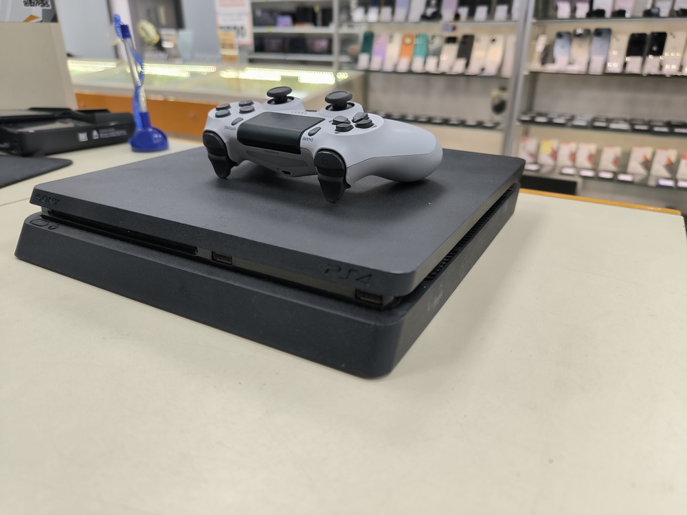 Игровая приставка PlayStation 4 Slim 1Tb