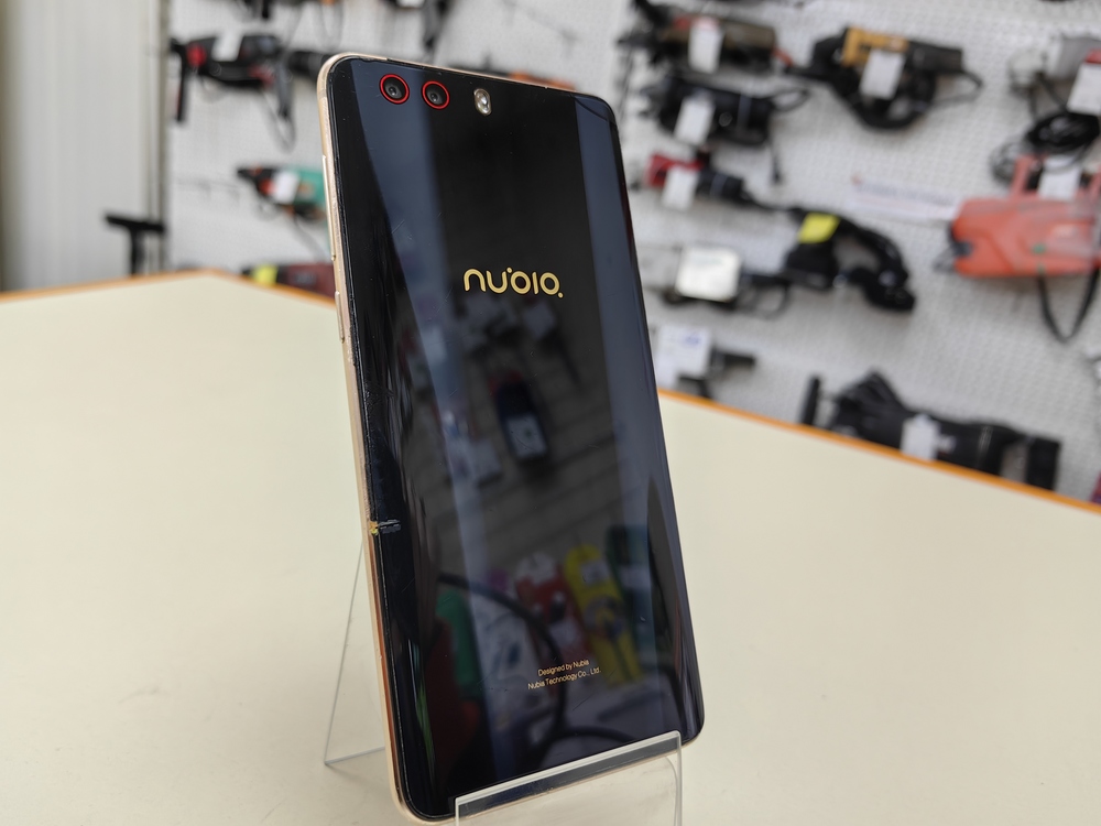 Смартфон Nubia NX575J 4/64