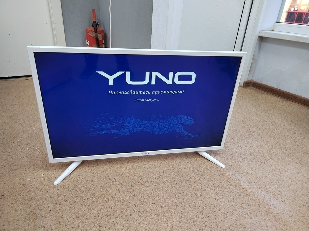 LED Телевизор Yuno ULX-32TCW215