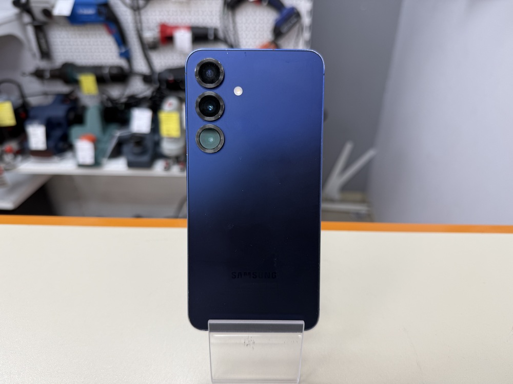 Смартфон Samsung Galaxy S25 12/256
