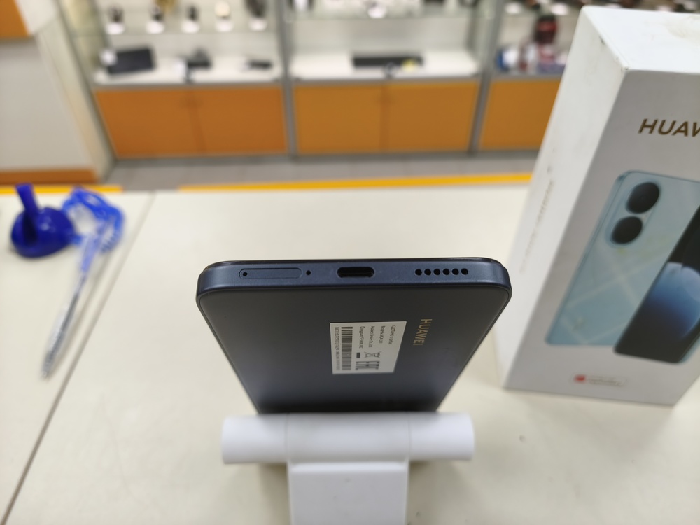 Смартфон Huawei Nova Y73 8/256