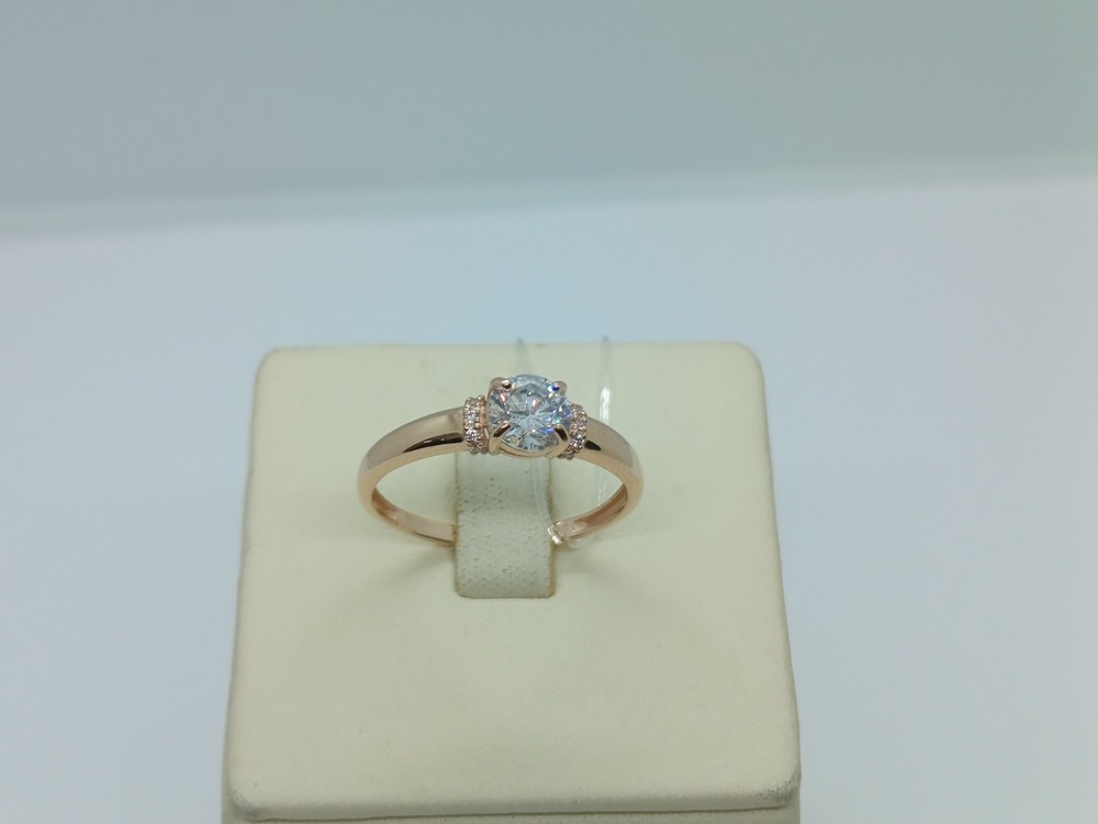 КОЛЬЦО С КАМНЯМИ (Au 585)